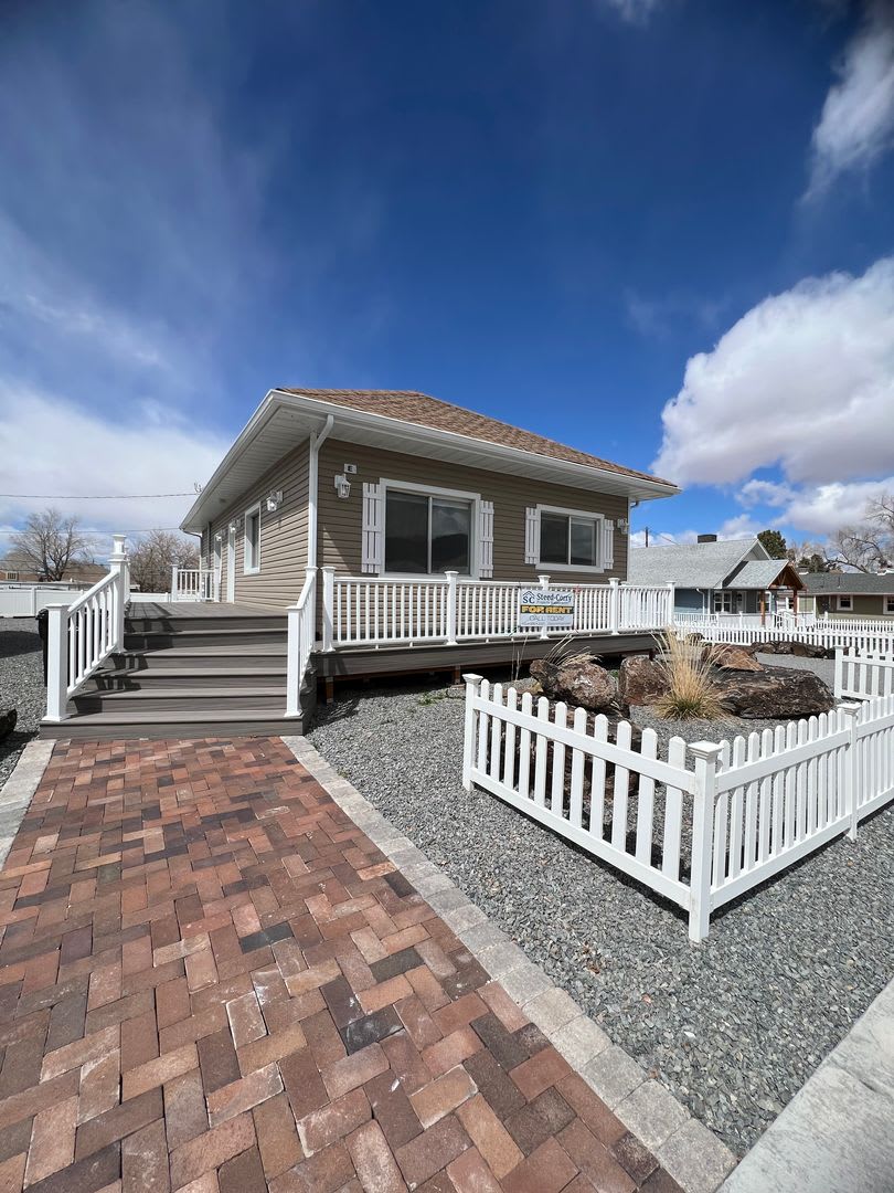 Commercial or Resident – photo 1