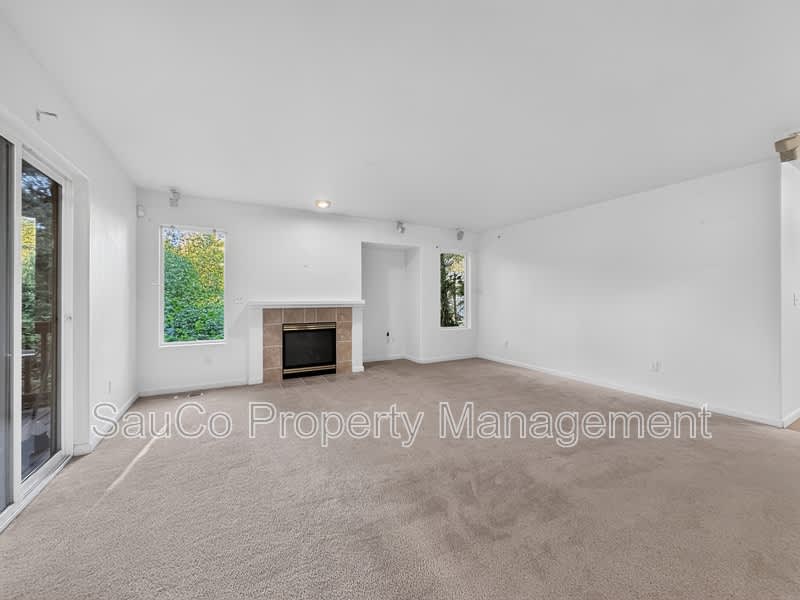 1861 SE 47th Ave – photo 5
