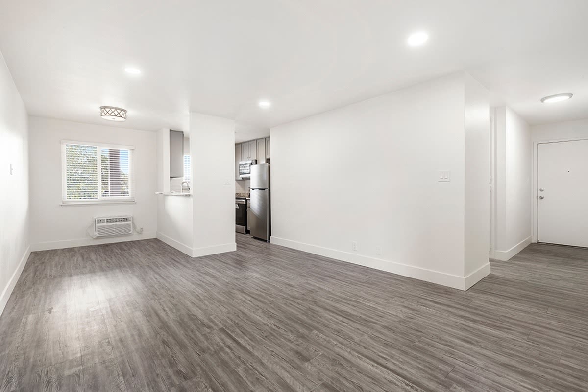 Spring Ridge on Fletcher Apartments – photo 5