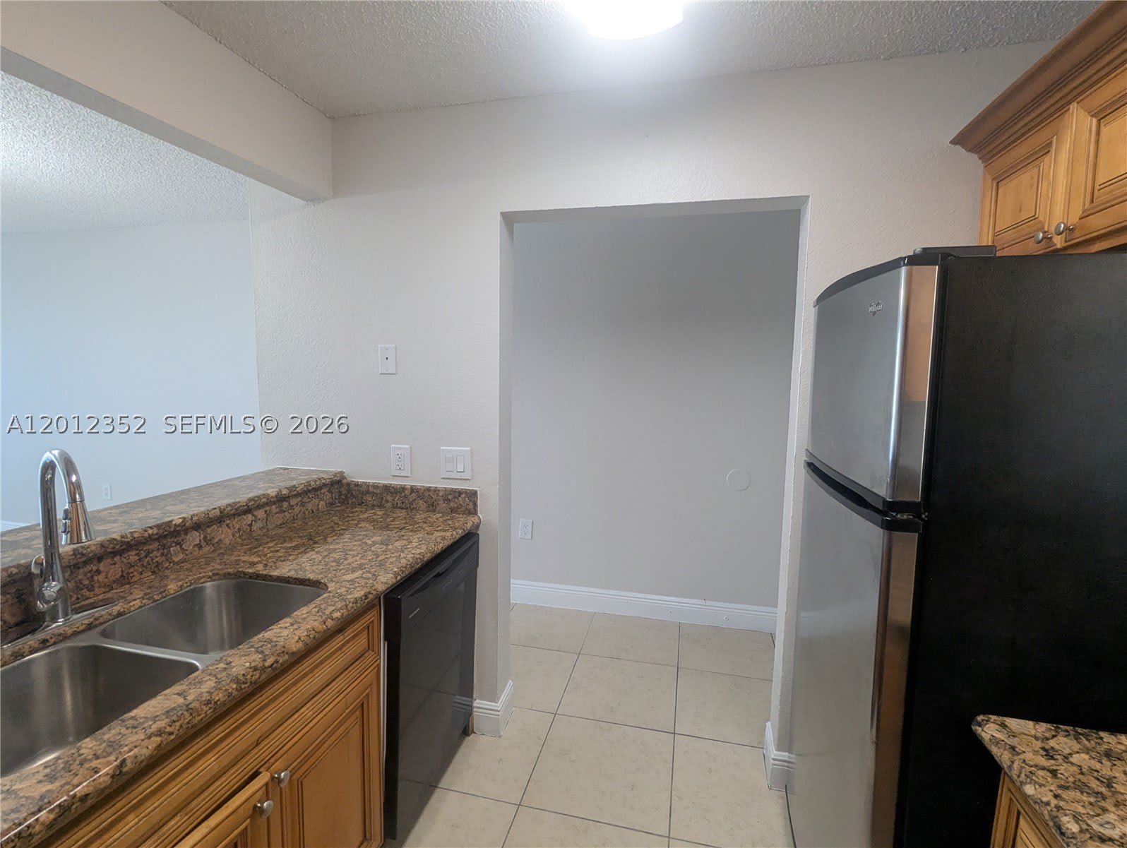 1564 Lake Crystal Dr – photo 3