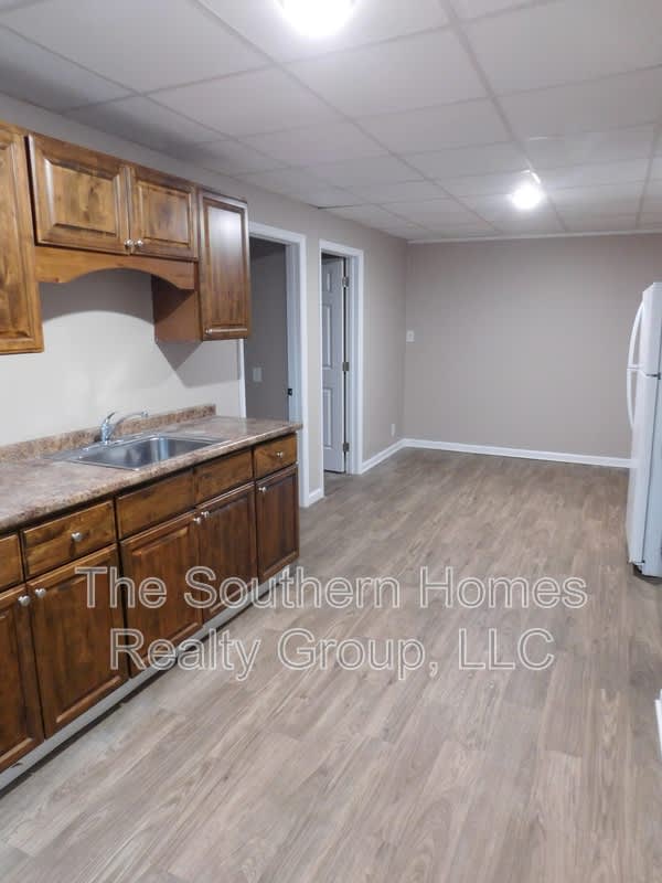 1219 Pennsylvania Avenue – photo 2