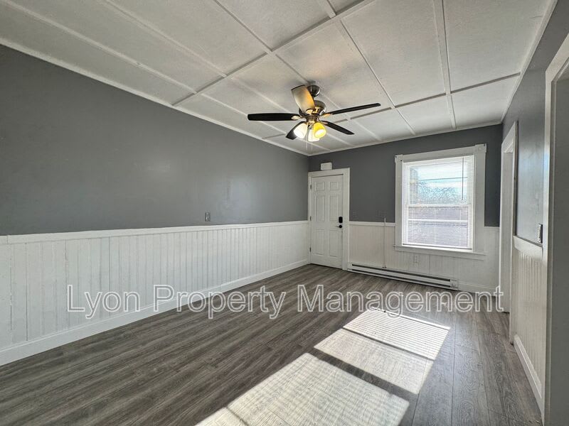 108 Winsor St – photo 5