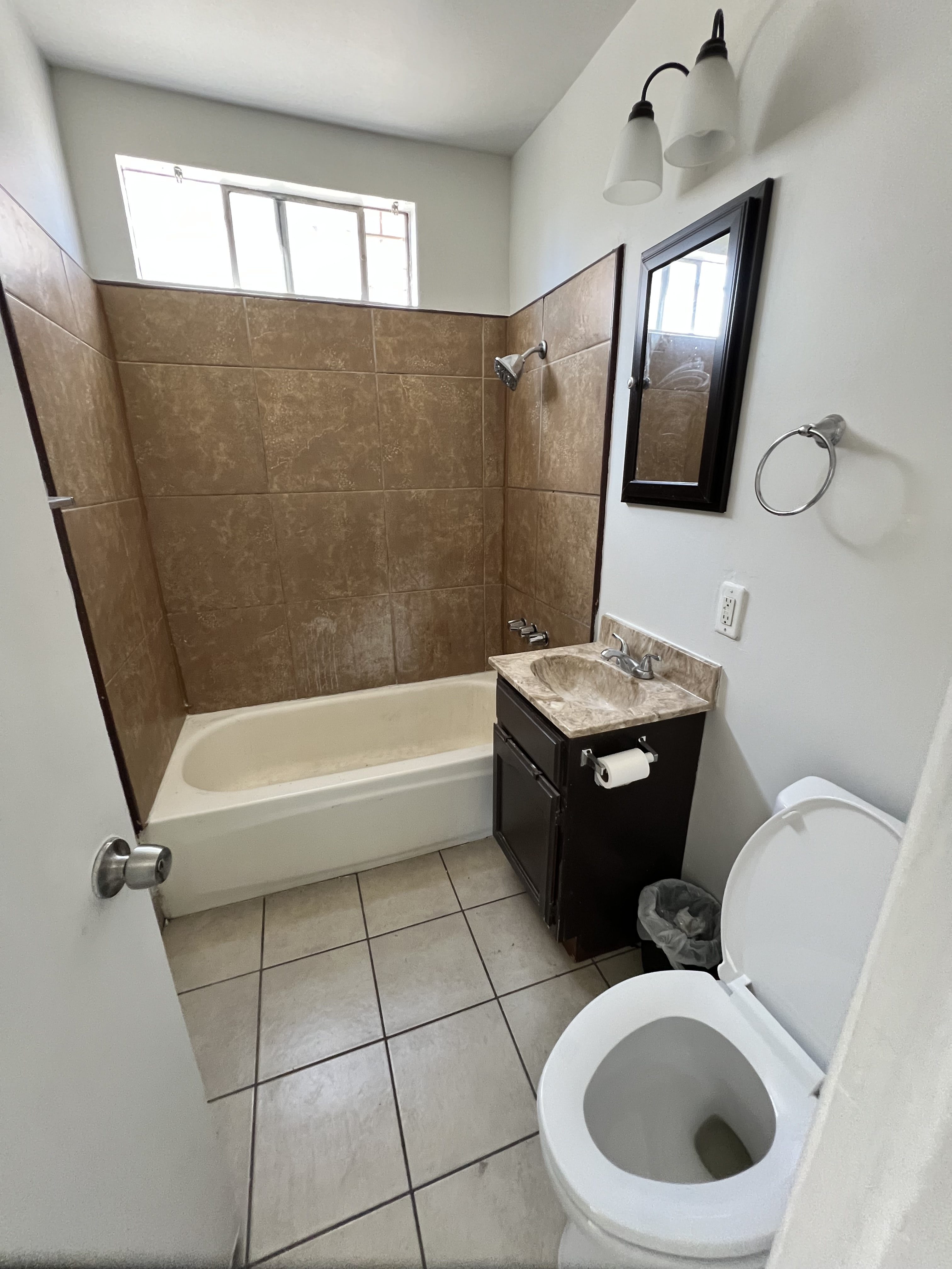 2901 Hauser Blvd – photo 4