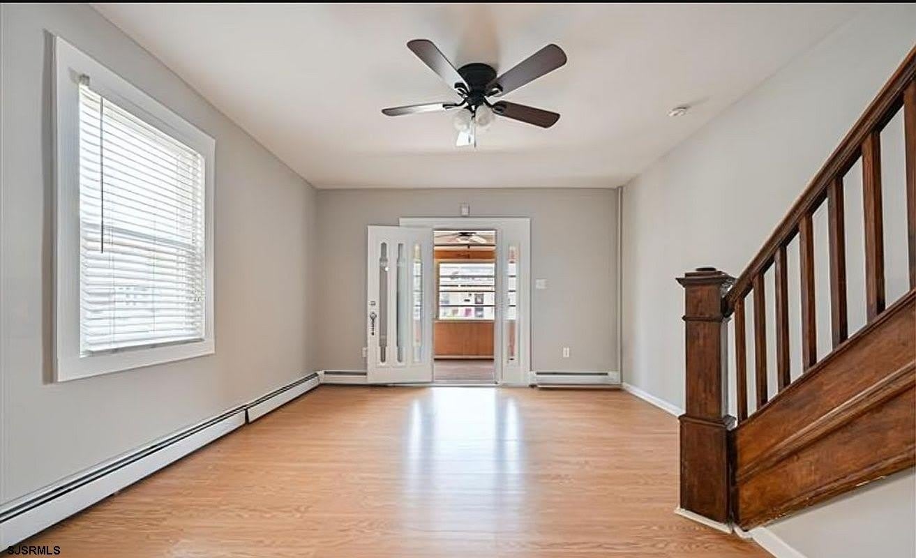 126 N Harvard Ave – photo 5