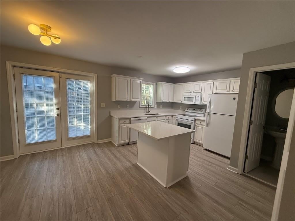 910 Summer Place – photo 1