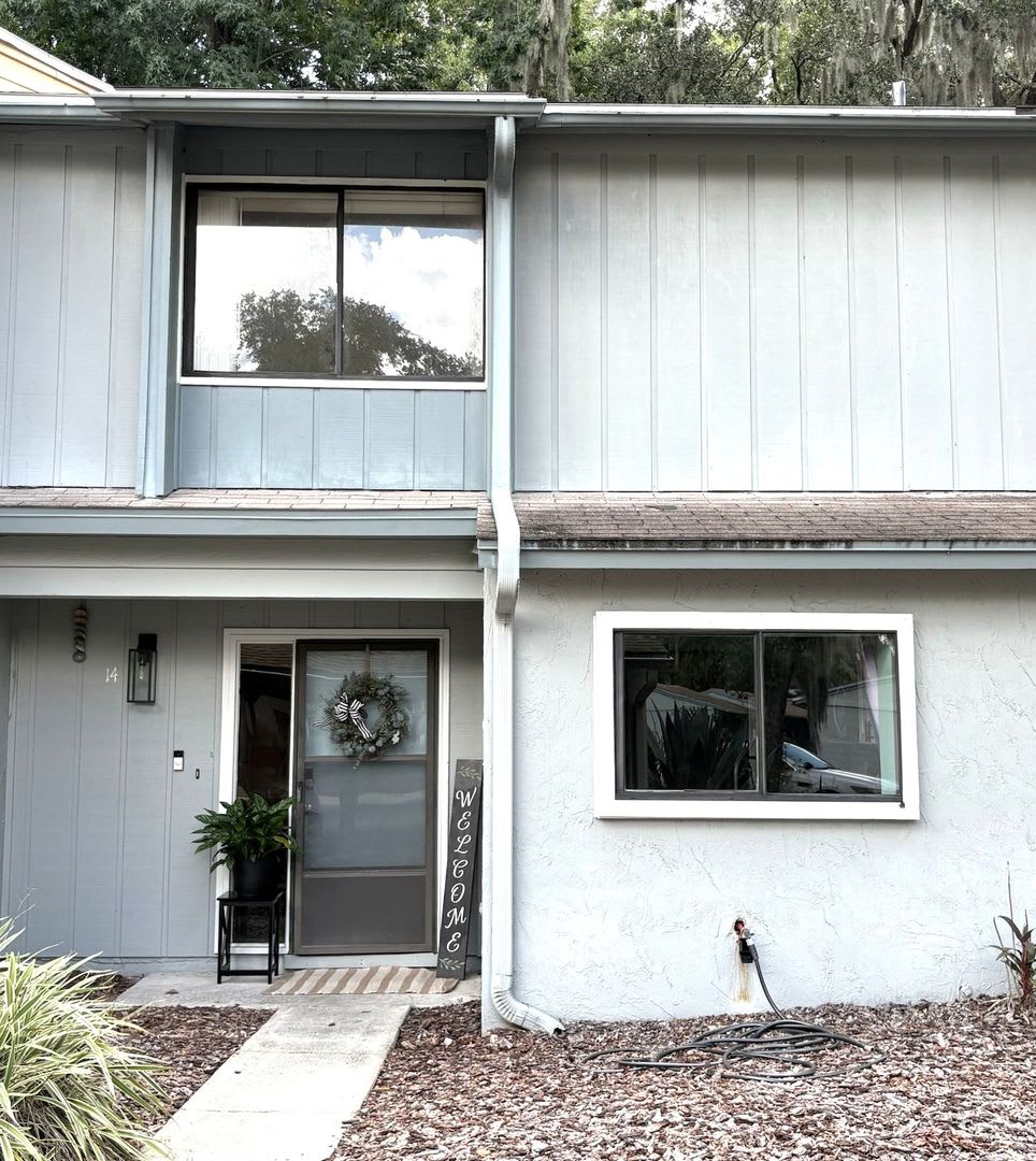 Beautiful Townhome In Fair Oaks – photo 2