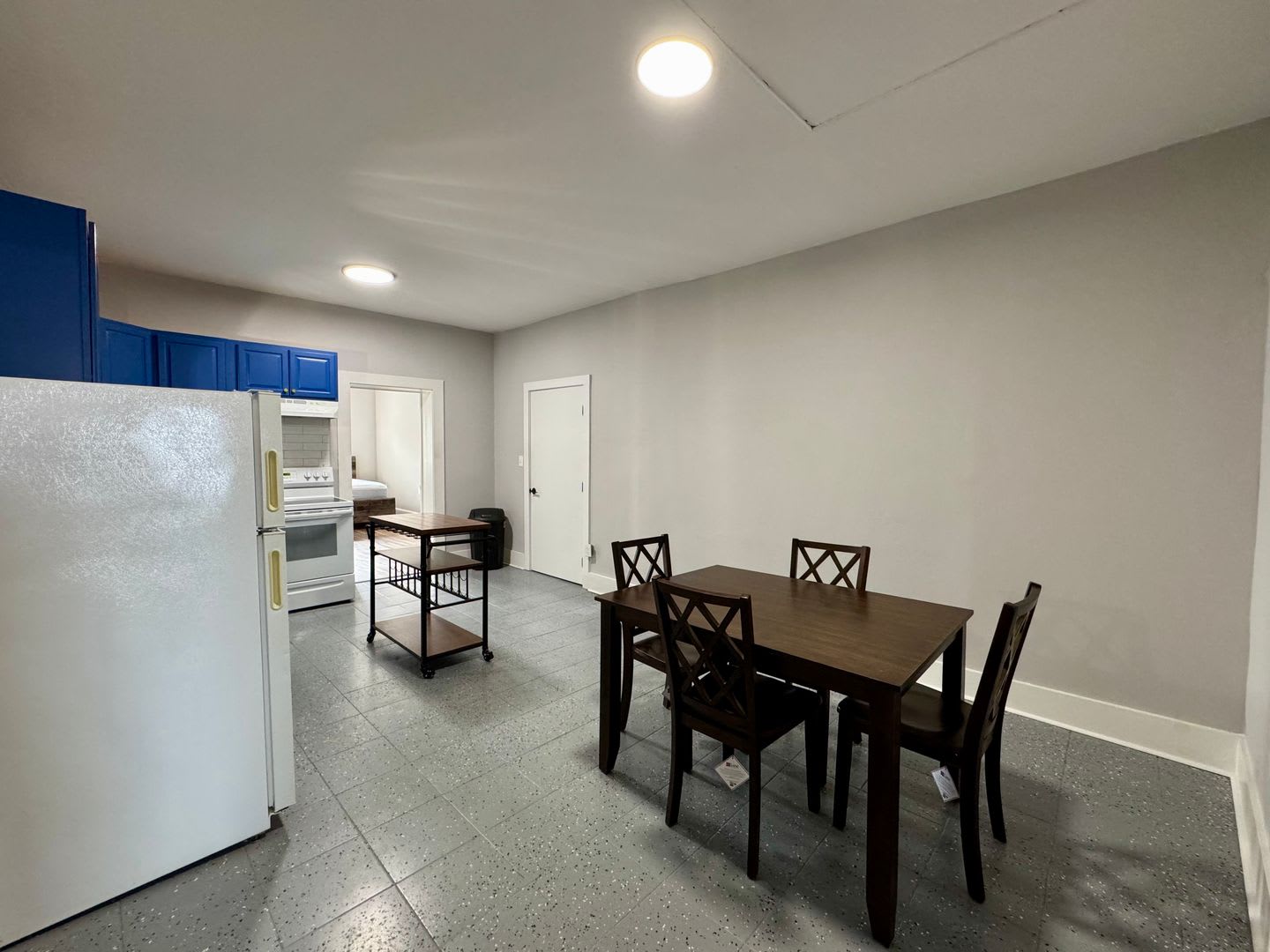 Say Hello to Your New Address – photo 4