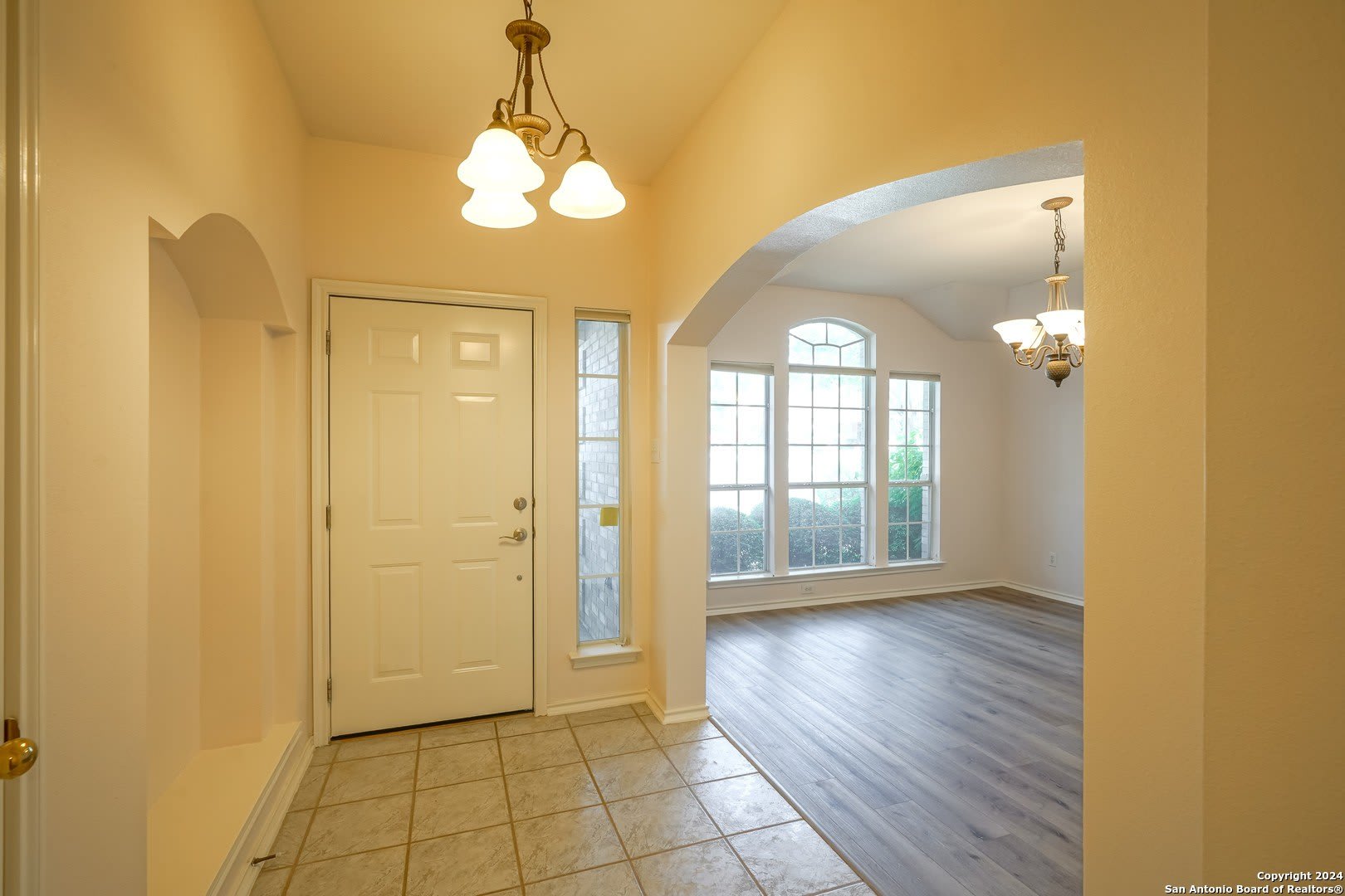 1172 BERRY CREEK DR – photo 5