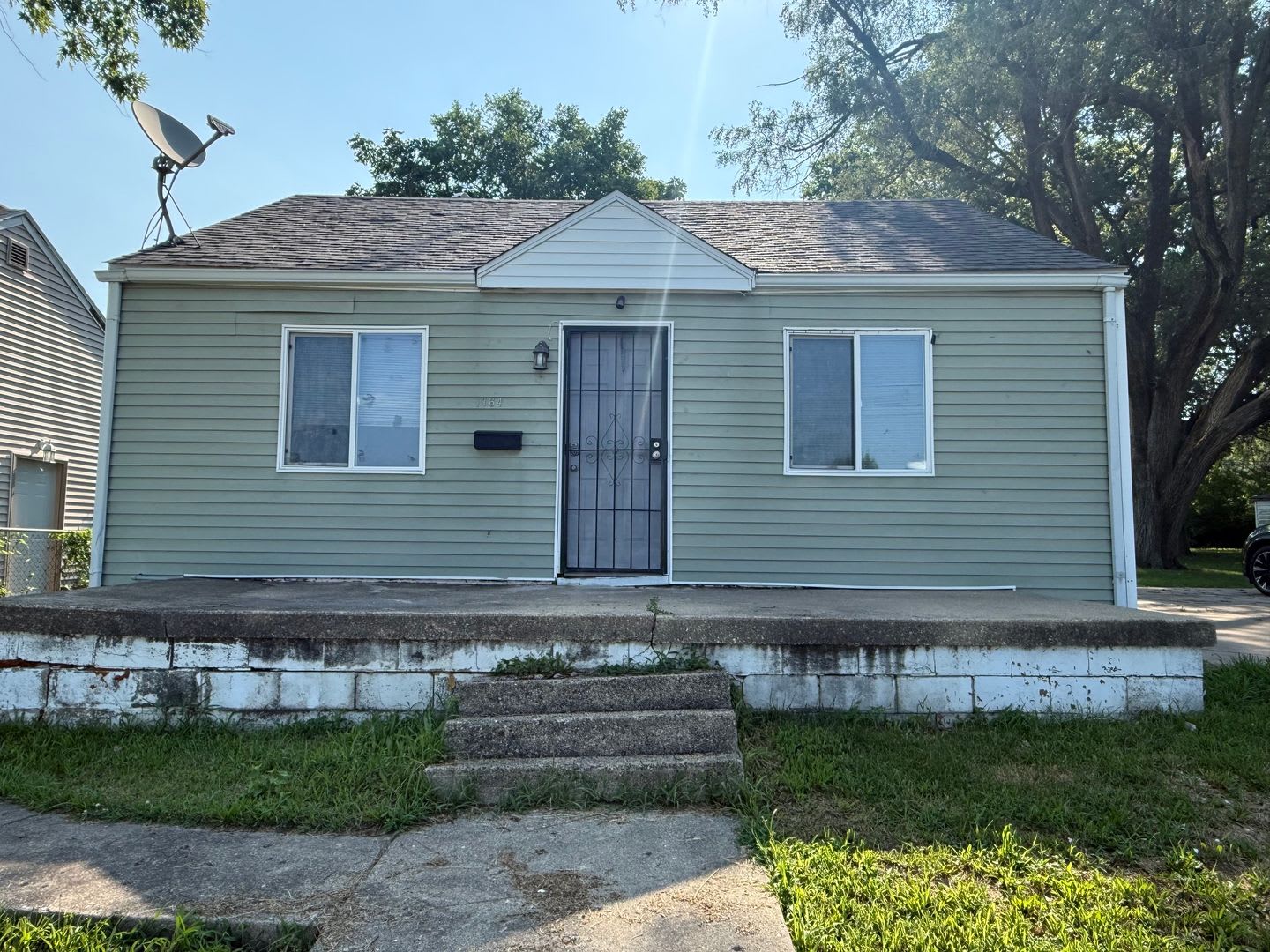 1764 Oakland Ave. Decatur, IL – photo 2