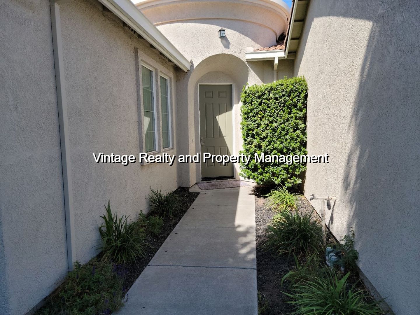 Available Soon Fantastic Home For Rent – photo 3