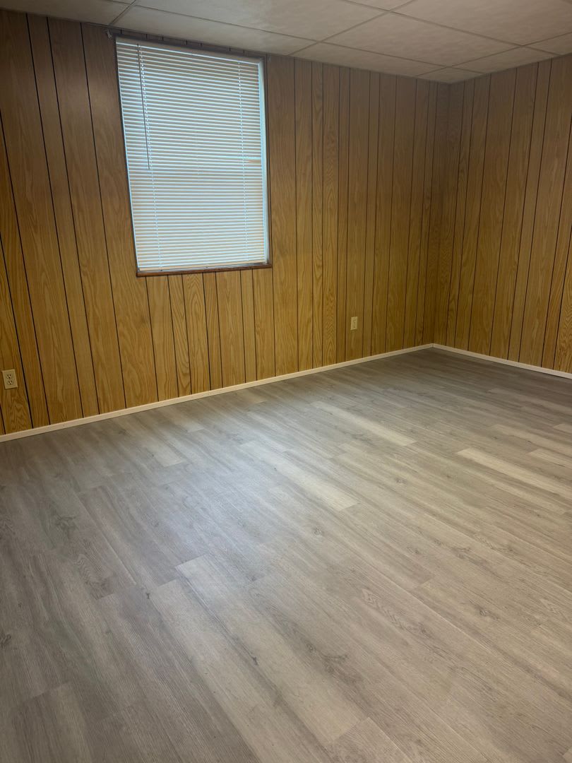 451 Center St – photo 4