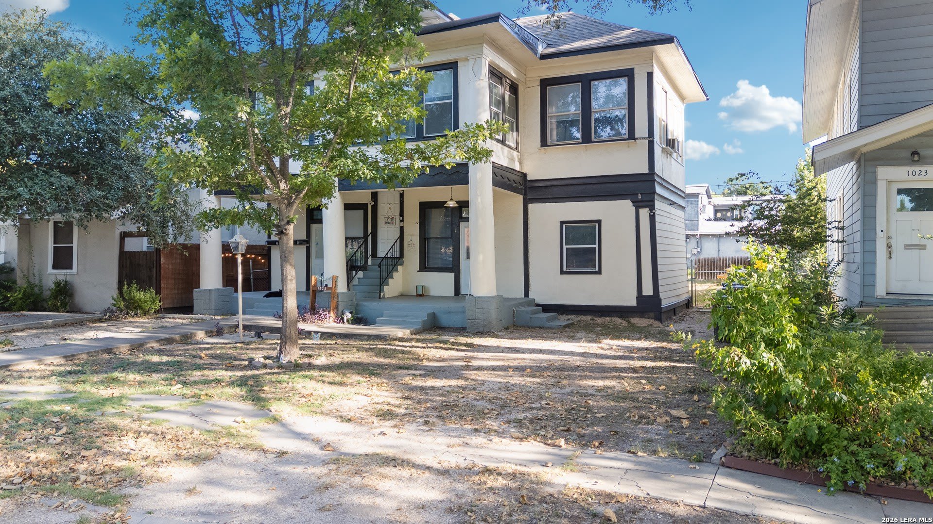 1025 W CRAIG PL – photo 1