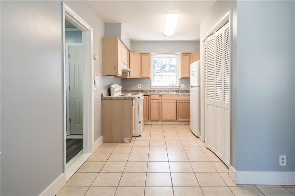 110 Kentshire Avenue – photo 5