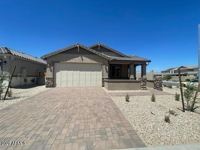 8746 W SAN JUAN Avenue – photo 1