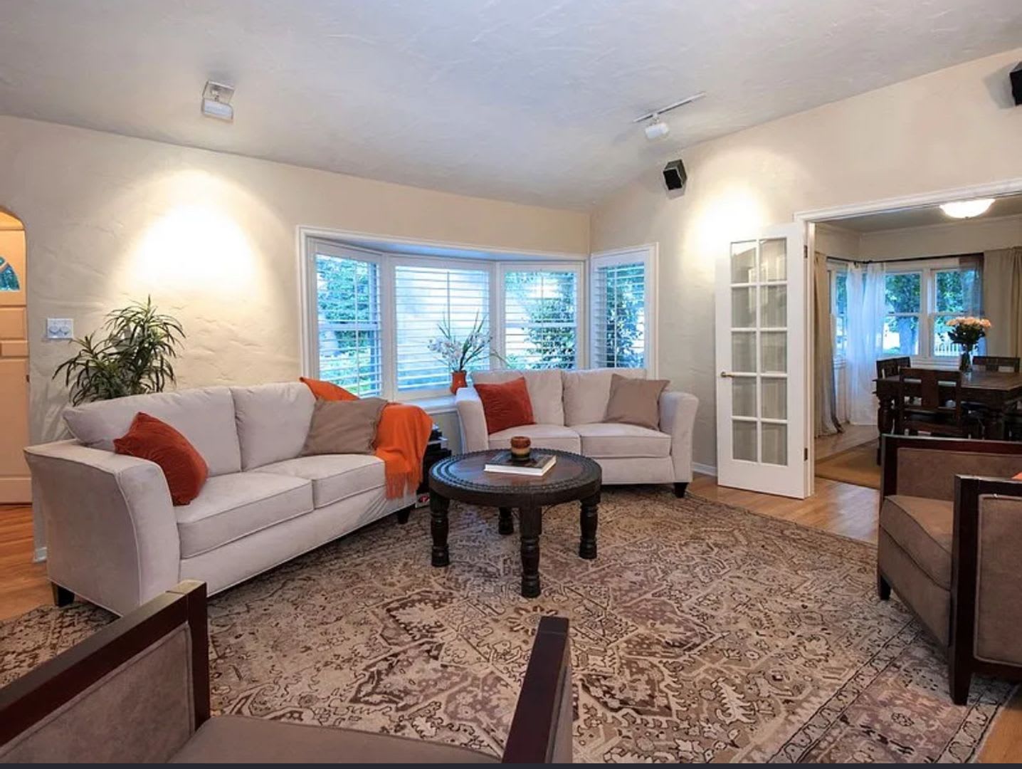 HUGE 3B/2Ba house for rent in Studio City!! – photo 4