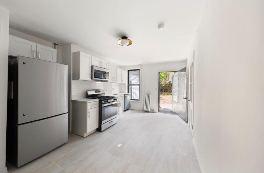 533 Washington AVENUE – photo 3