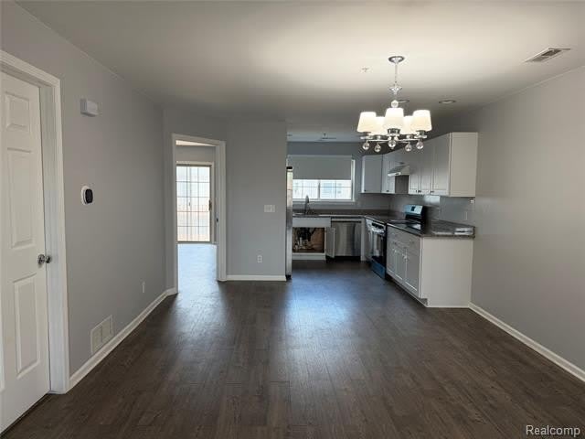 29415 Glen Oaks Boulevard – photo 5