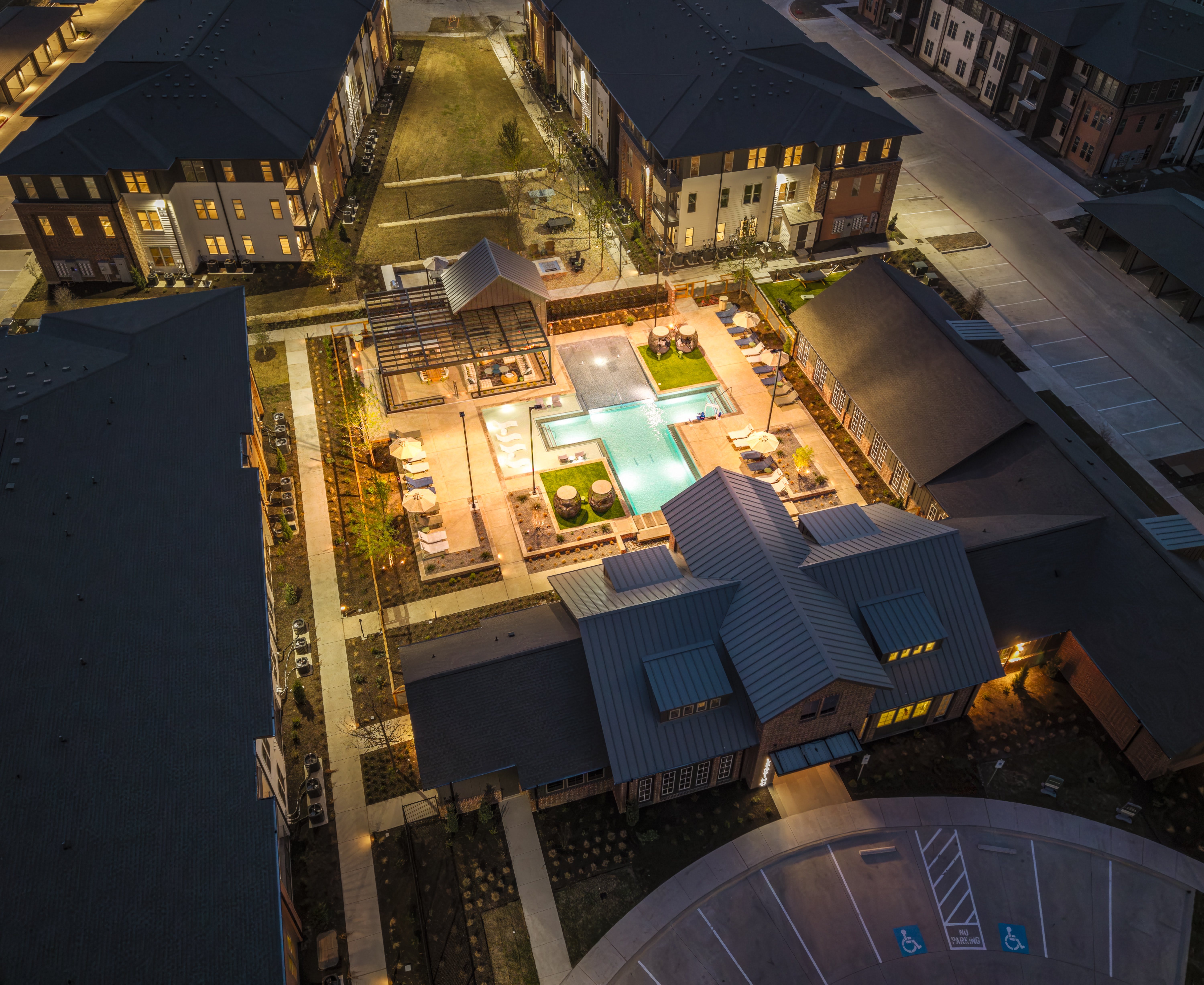 The Whitley – photo 3