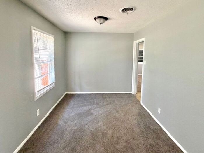 3203 Aden Street – photo 2