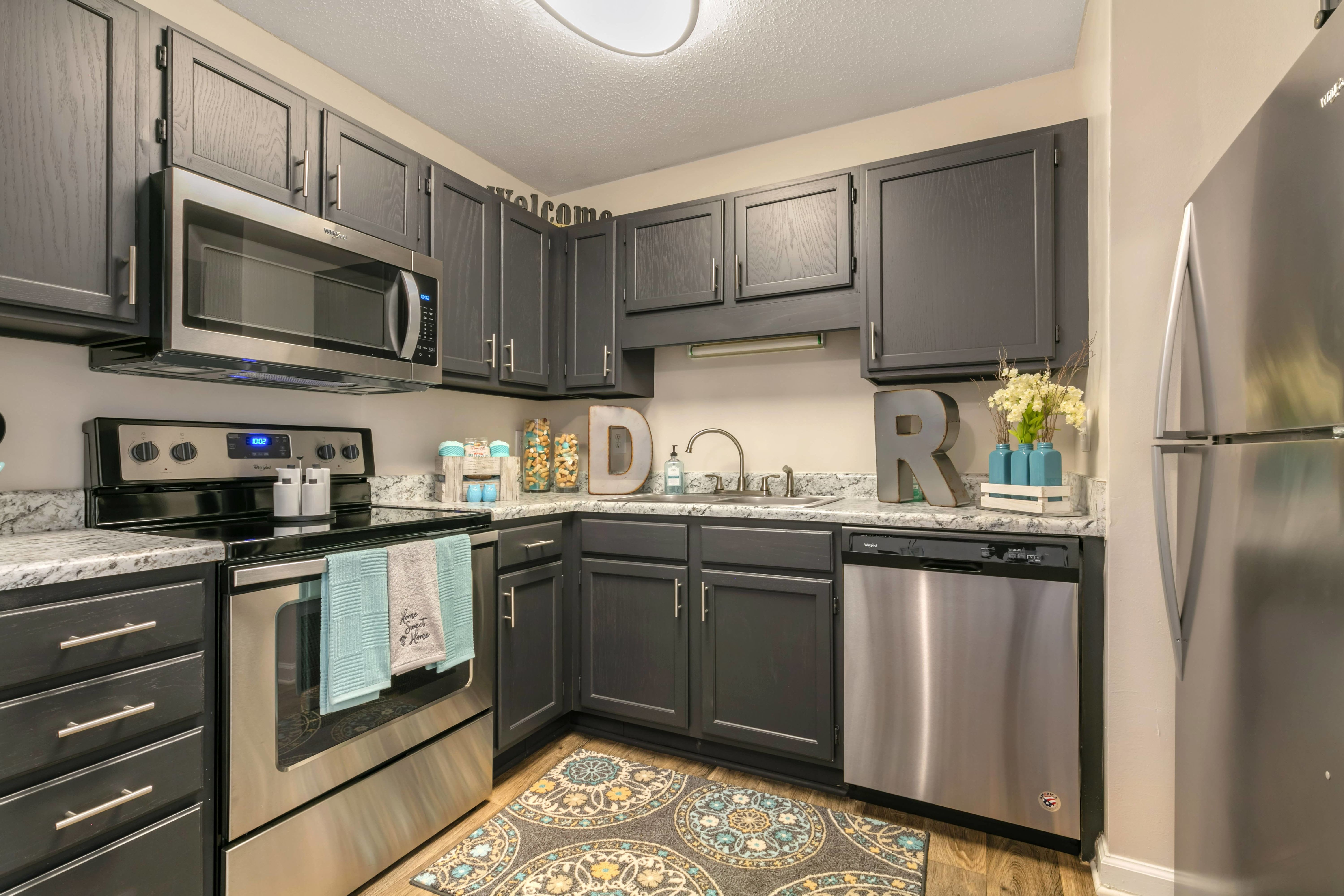 Deep River Pointe – photo 3