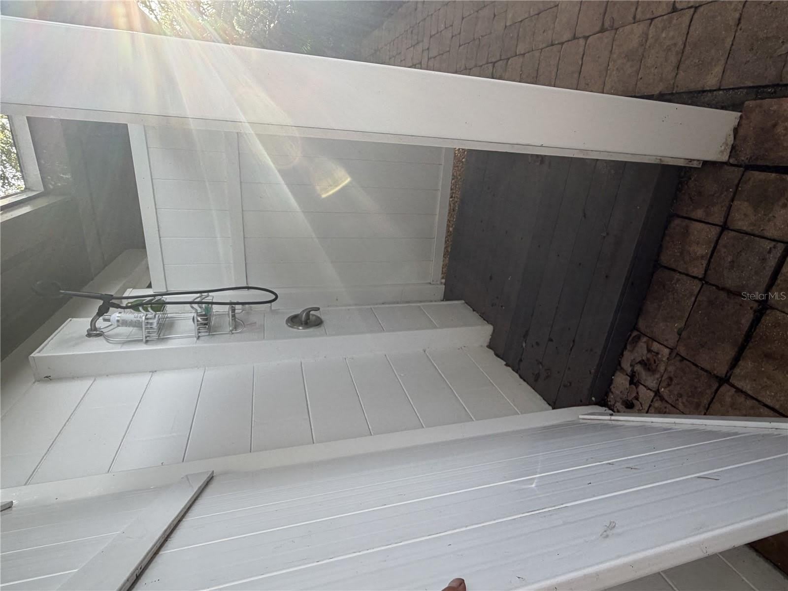421 RIVIERA Street – photo 4
