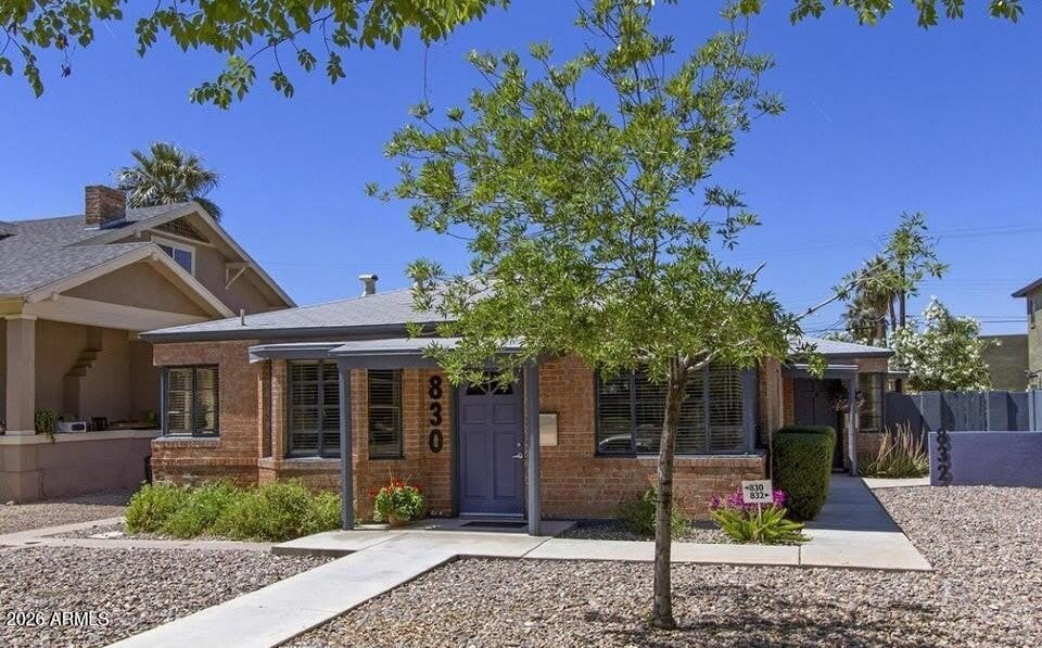 830 N 6TH Avenue – photo 2