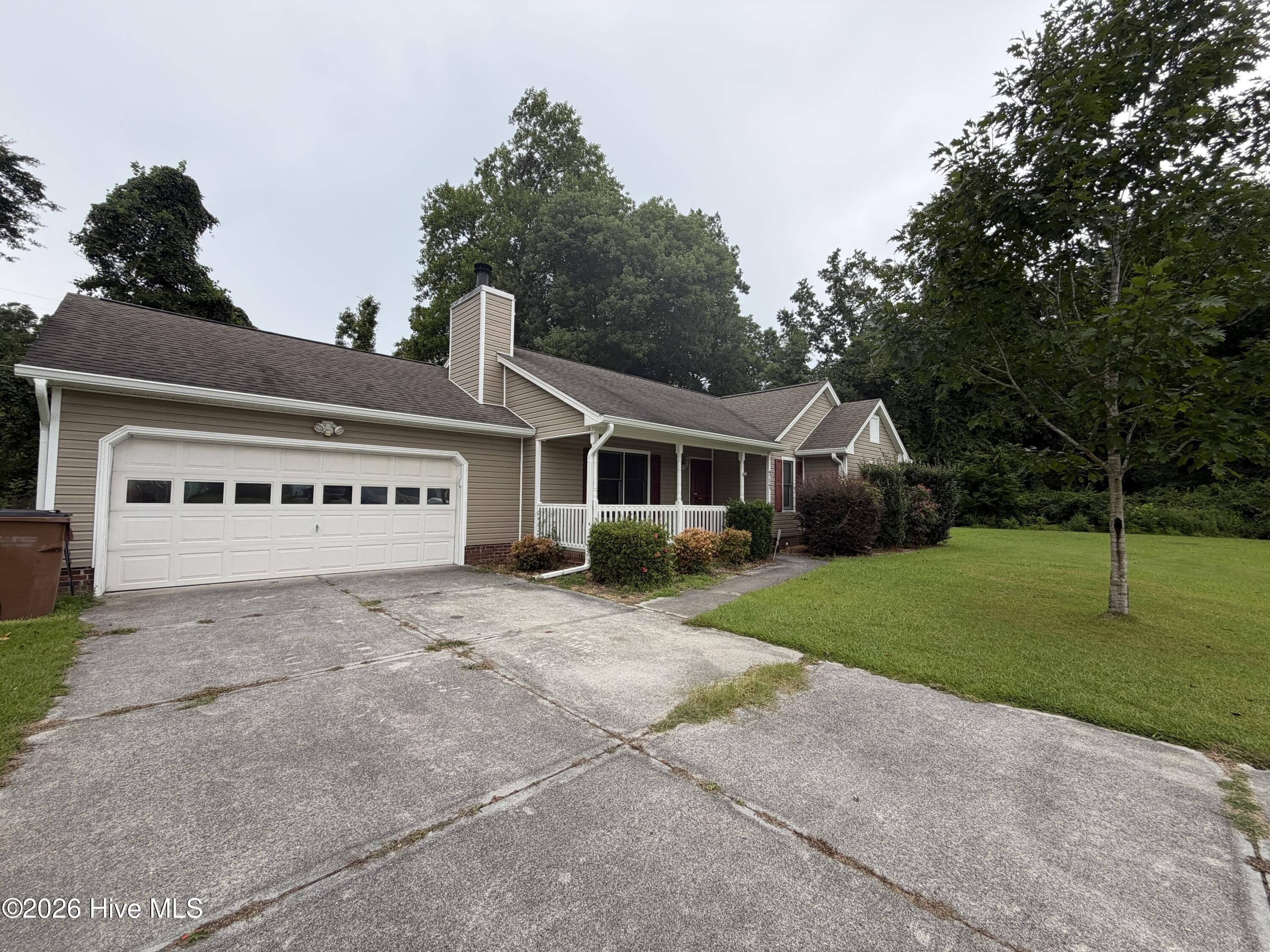 717 Mallard Drive – photo 2