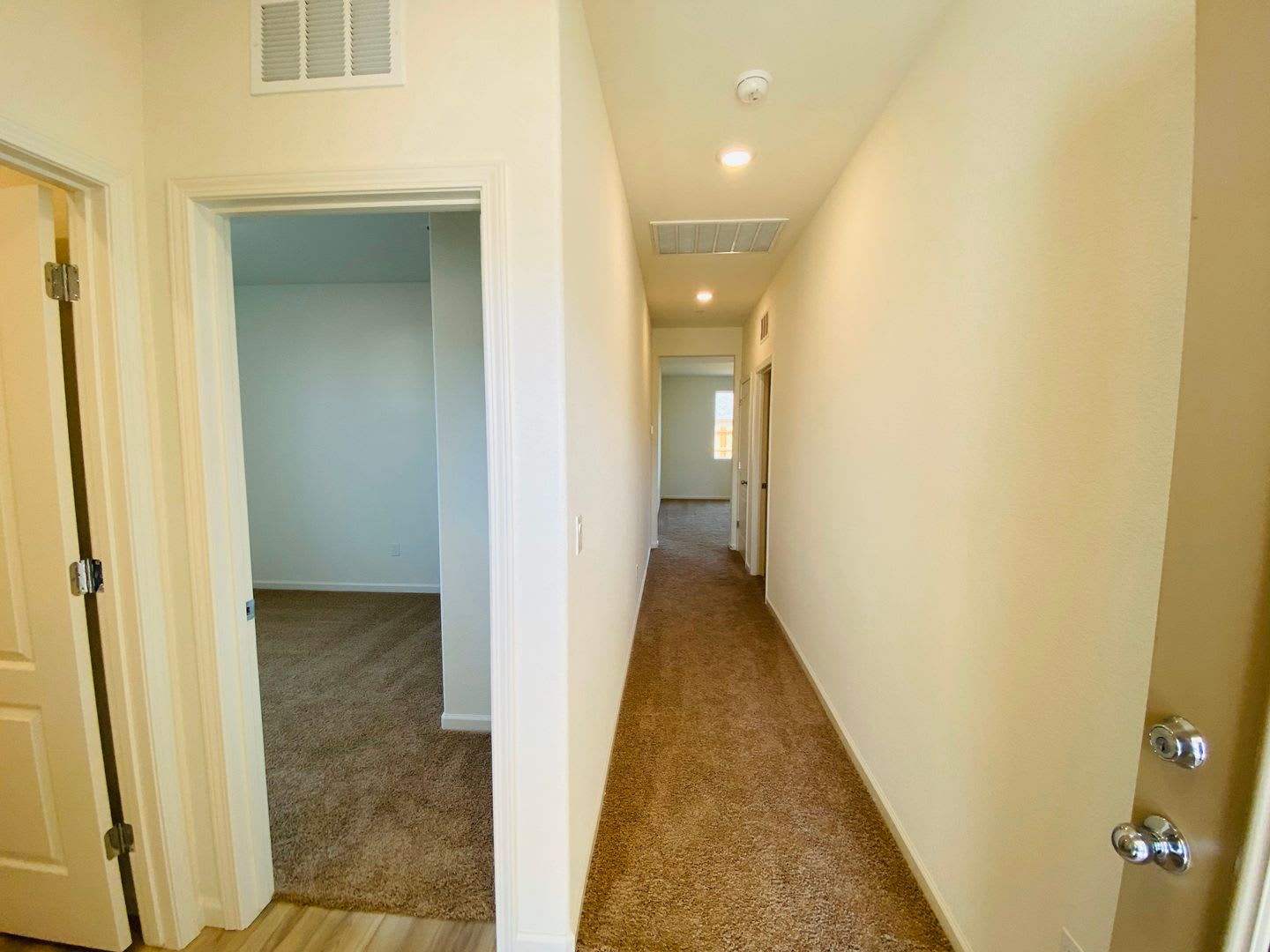 Newer Home in Linda – photo 2