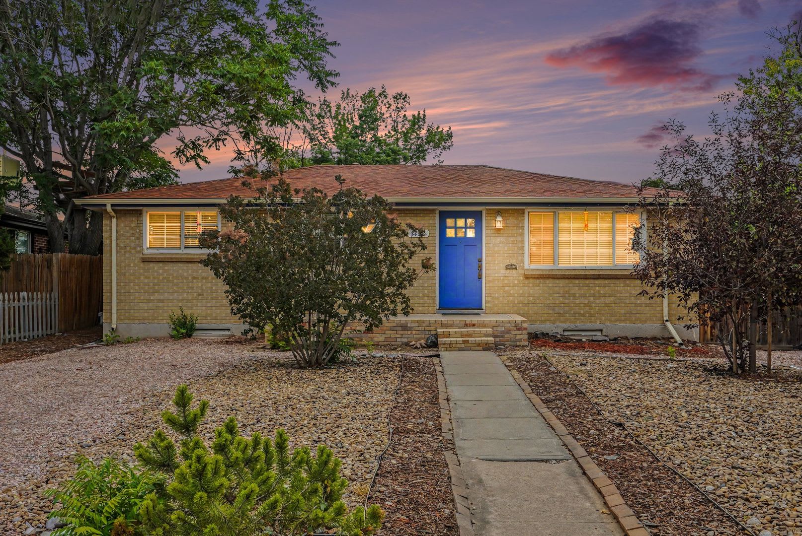 Spacious 5-Bedroom Denver Home with Updated Kitchen and Large Fenced Backyard – photo 2