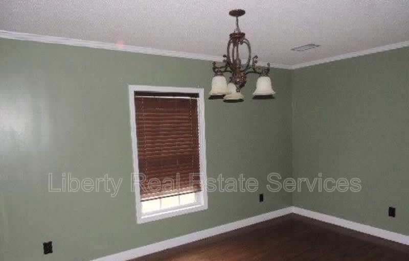 925 Granger Dr – photo 5