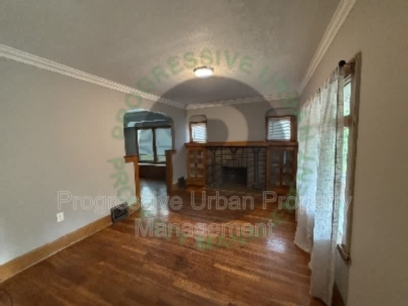 3517 East 110th Street – photo 2