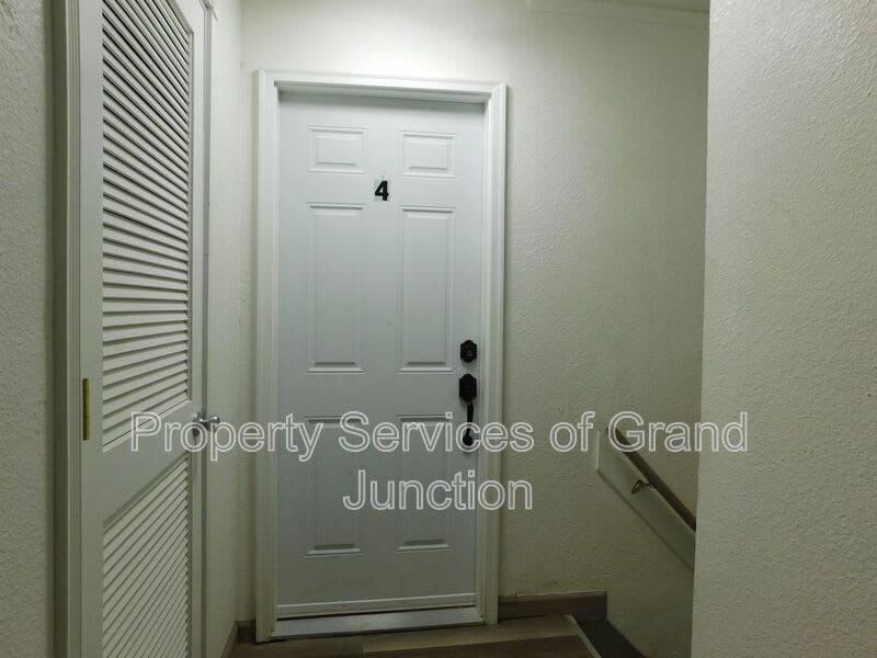 1002 Santa Clara Avenue – photo 3