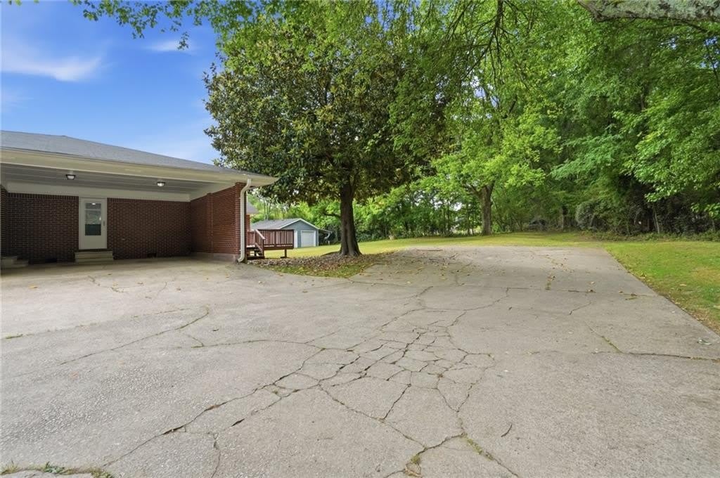 128 Mcneal Road – photo 4