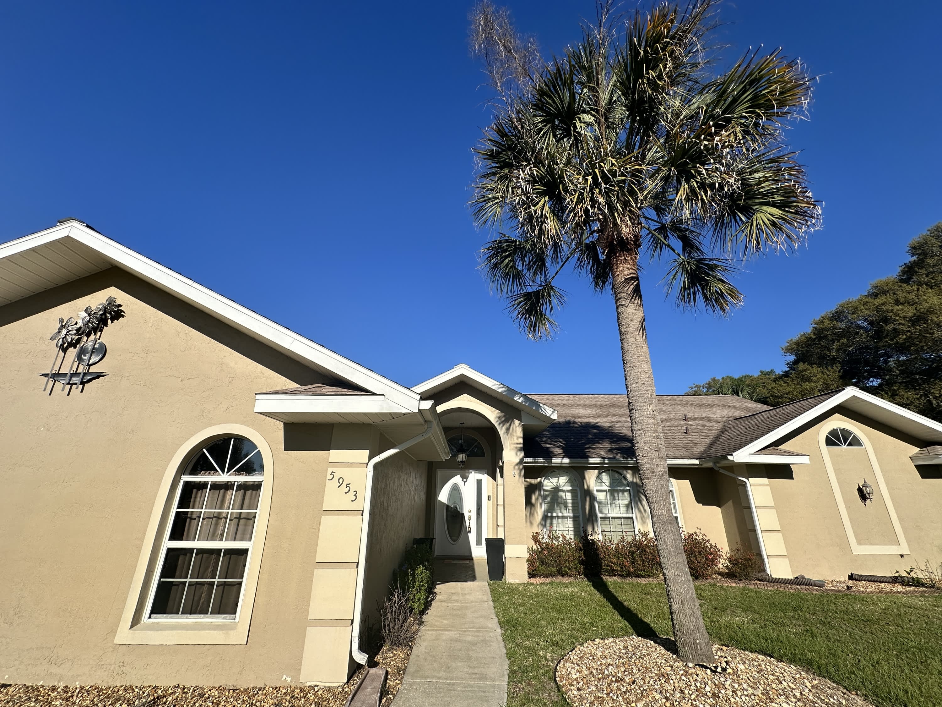 5953 NE 62nd Court Rd – photo 1