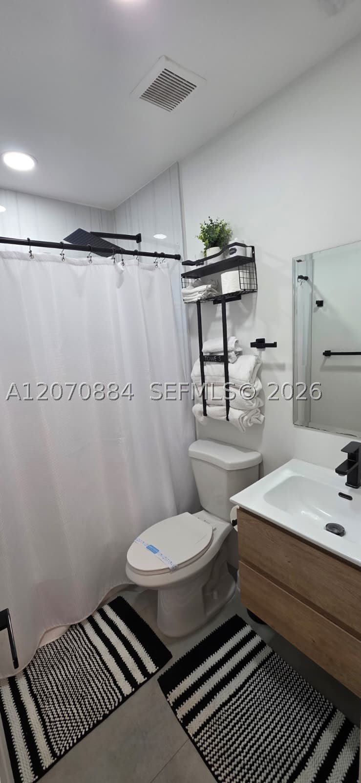 420 S 28th Ave – photo 4