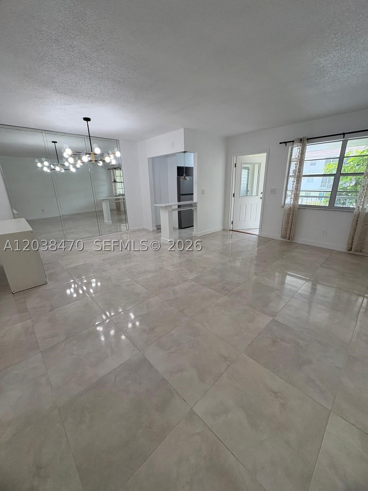 541 Blue Heron Dr – photo 5