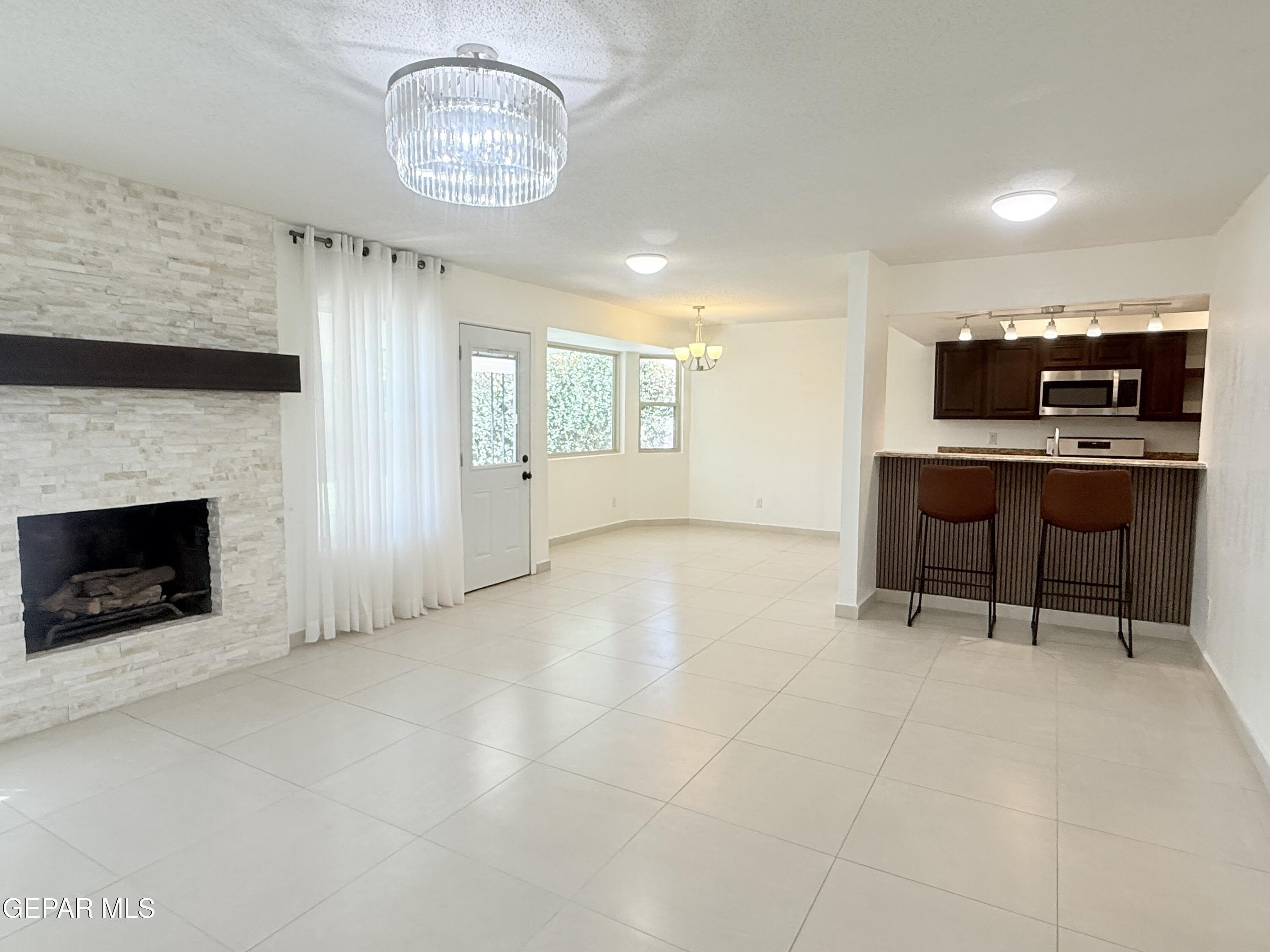 1541 Bessemer Drive – photo 2