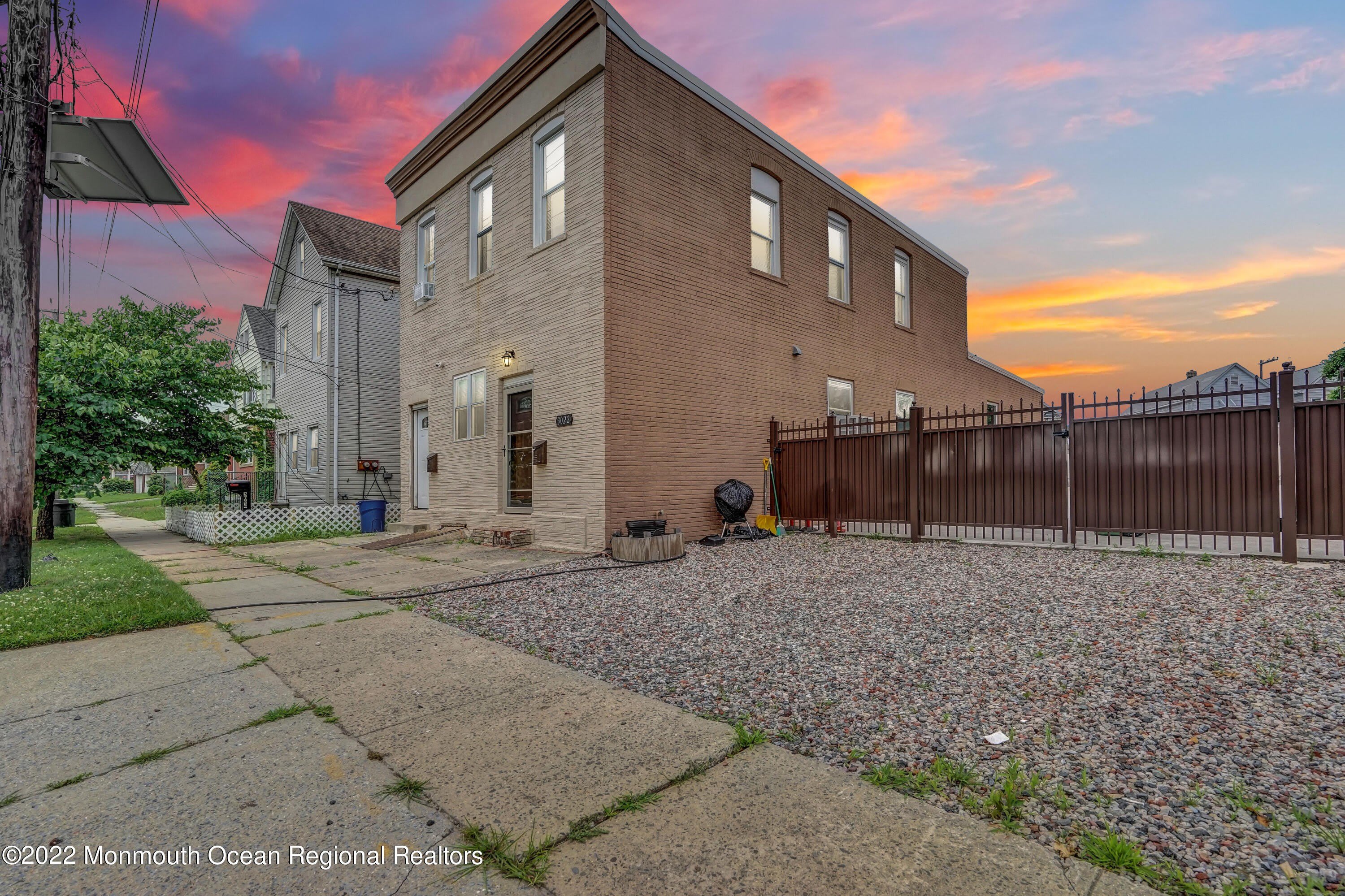 3022 S Wood Avenue – photo 2