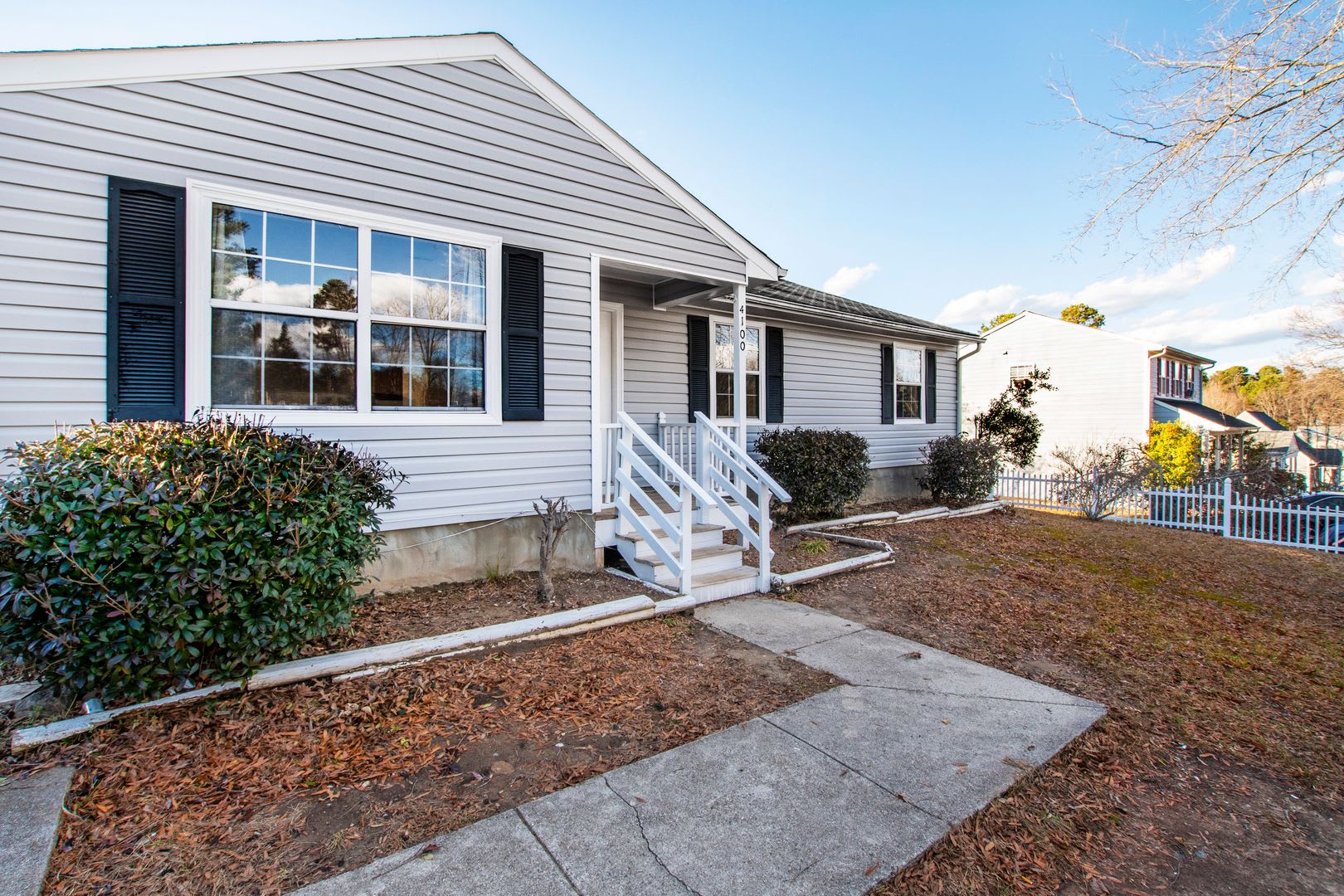 Adorable 3 Bedroom Ranch In Durham – photo 3