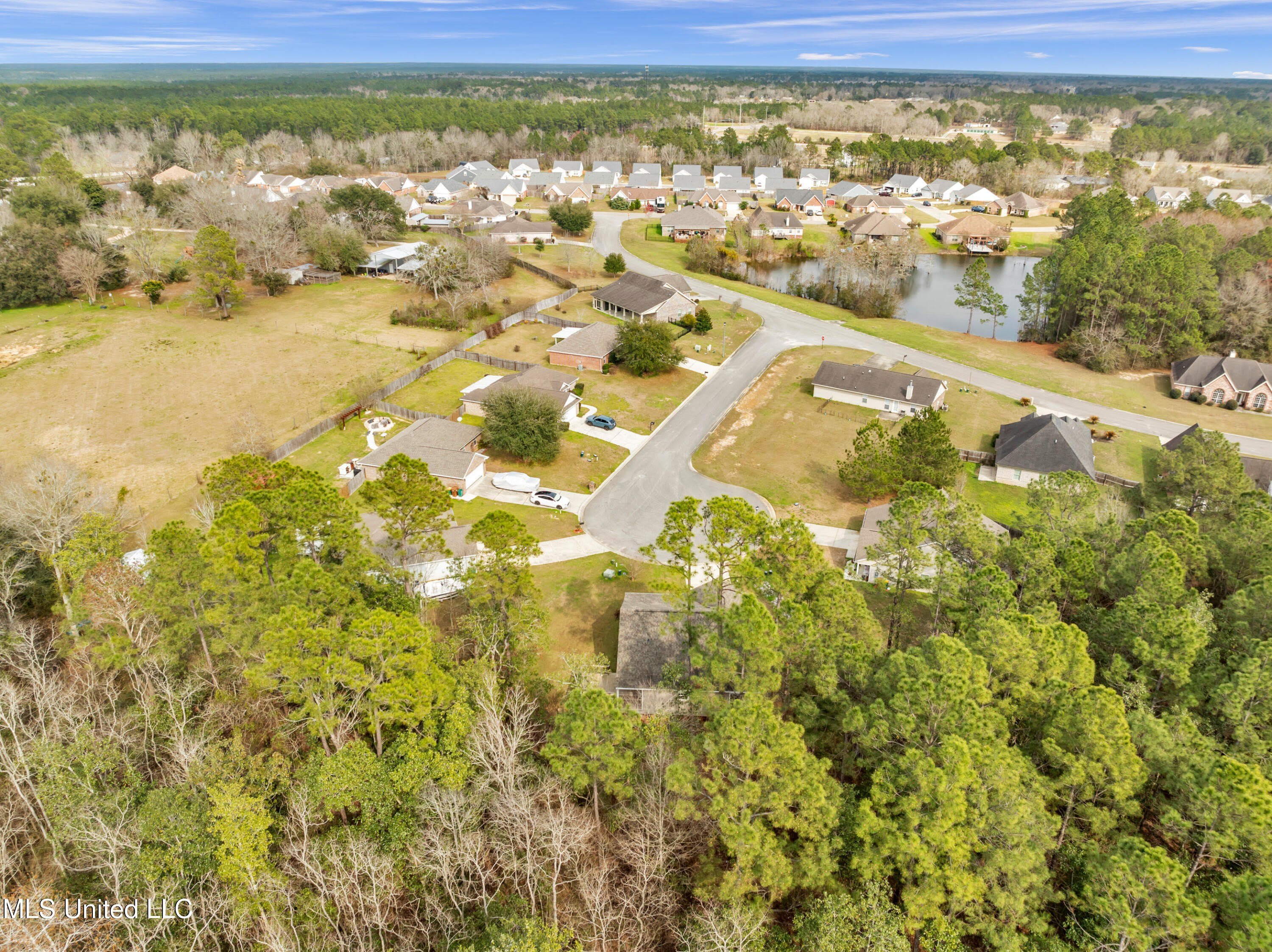 18231 Mill Cove – photo 2