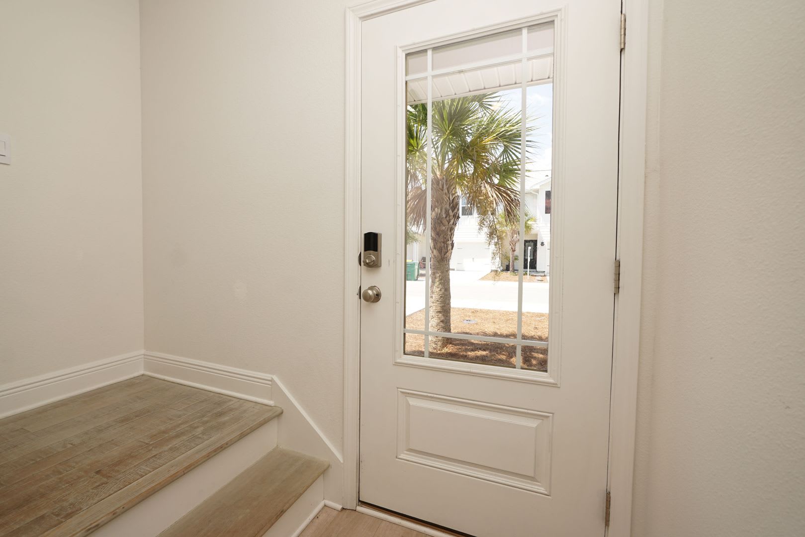 * MOVE IN SPECIAL *Newer Townhome in Destin – photo 5