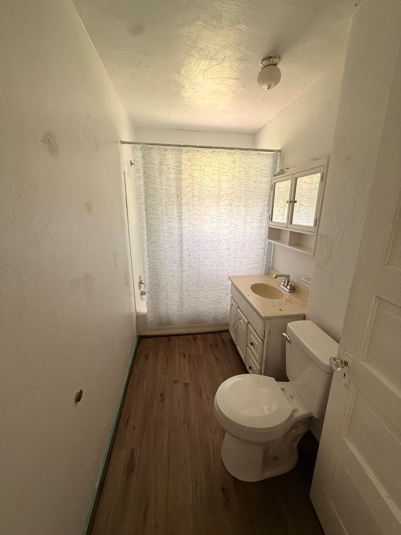2 Bedroom 1 Bathroom Townhouse For Rent – photo 4