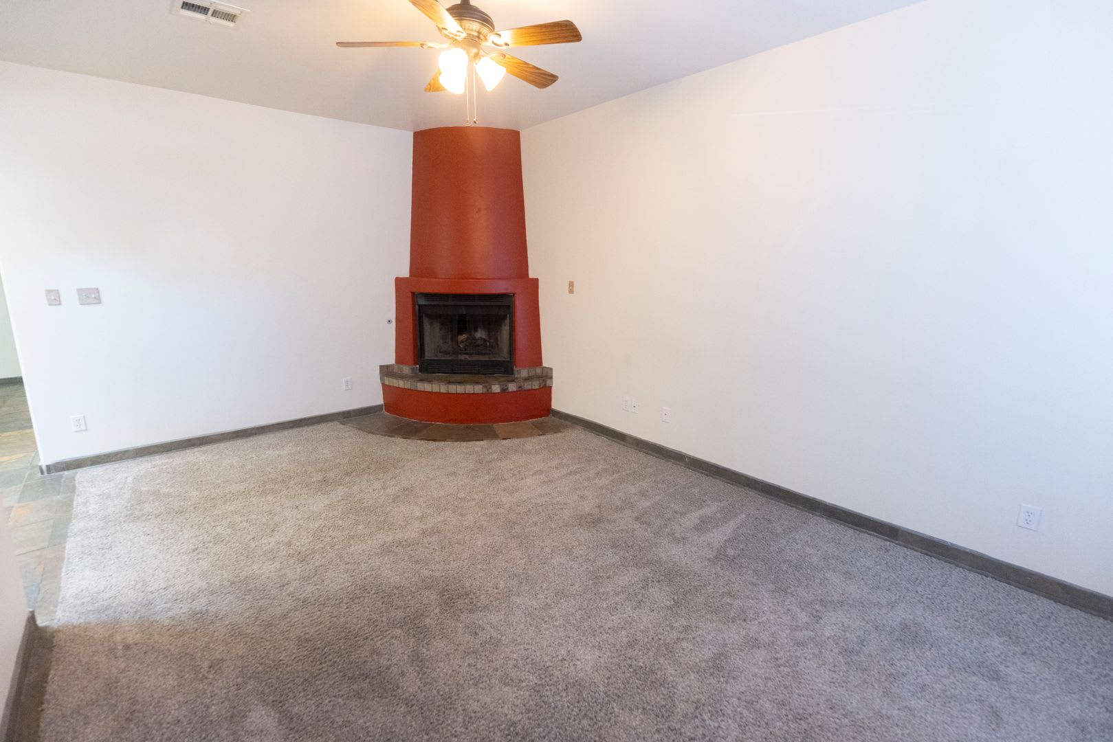 1635 Spruce – photo 3