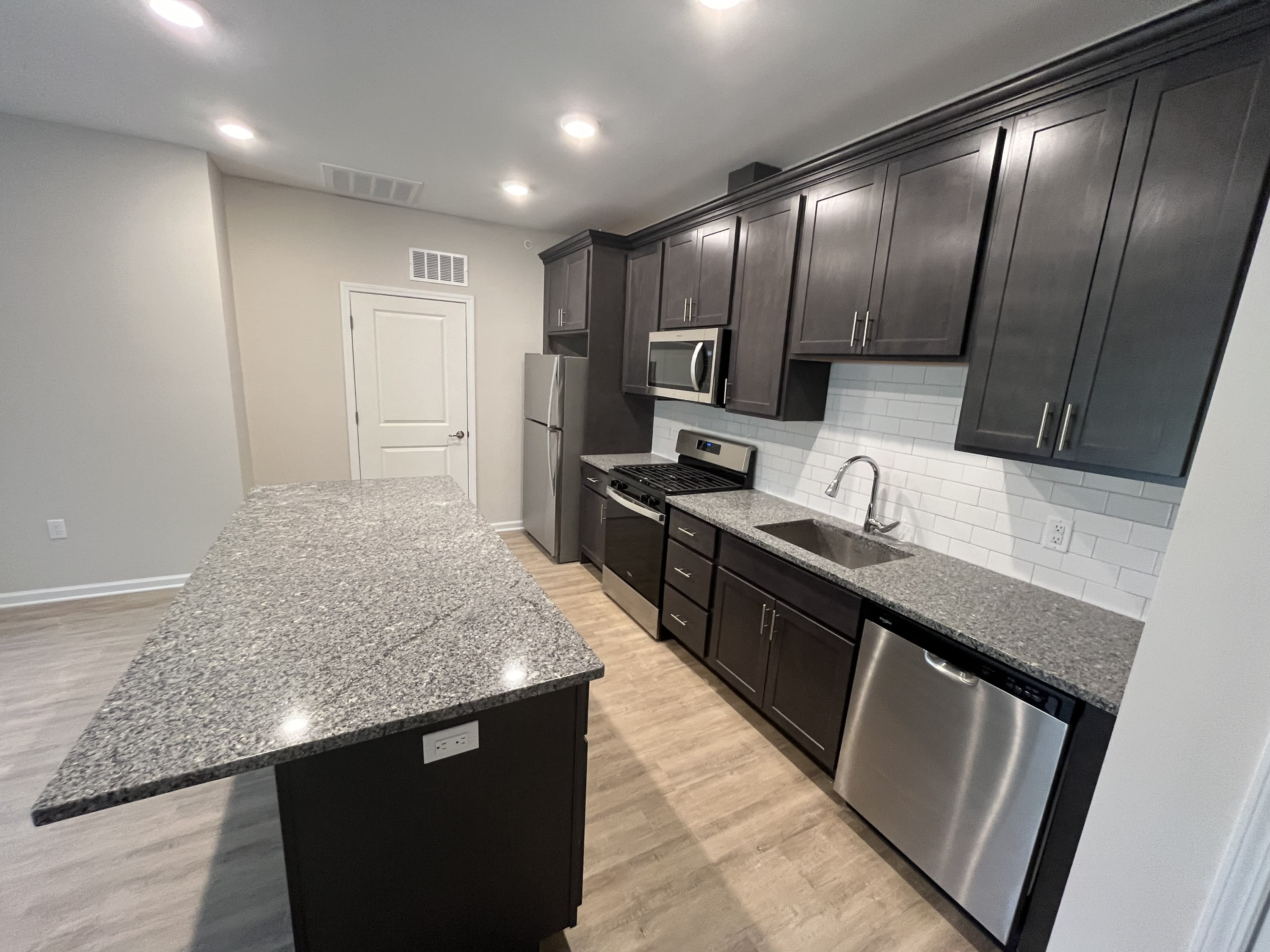 214 Tower Ridge CircleBuilding 200 – photo 4
