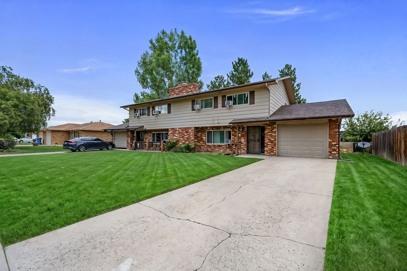 745 Nyssa Drive – photo 1
