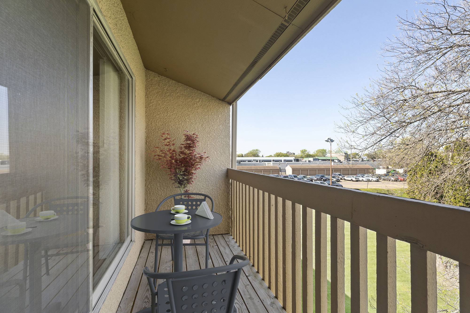 Bradley House Apartments – photo 2