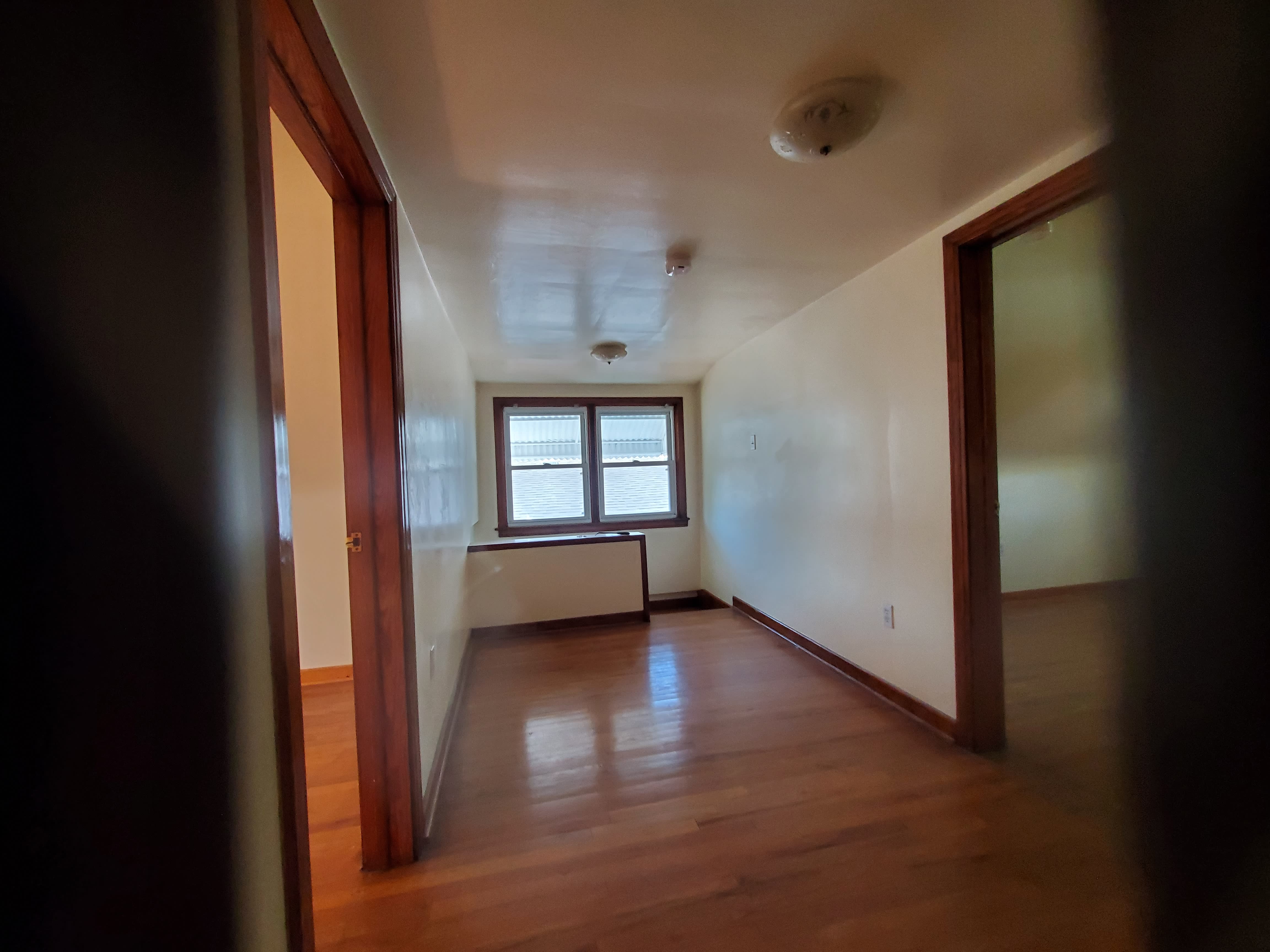 1515 Ridge Avenue – photo 4