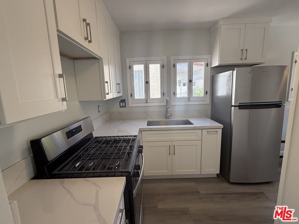 92 S Sunnyslope Ave – photo 1