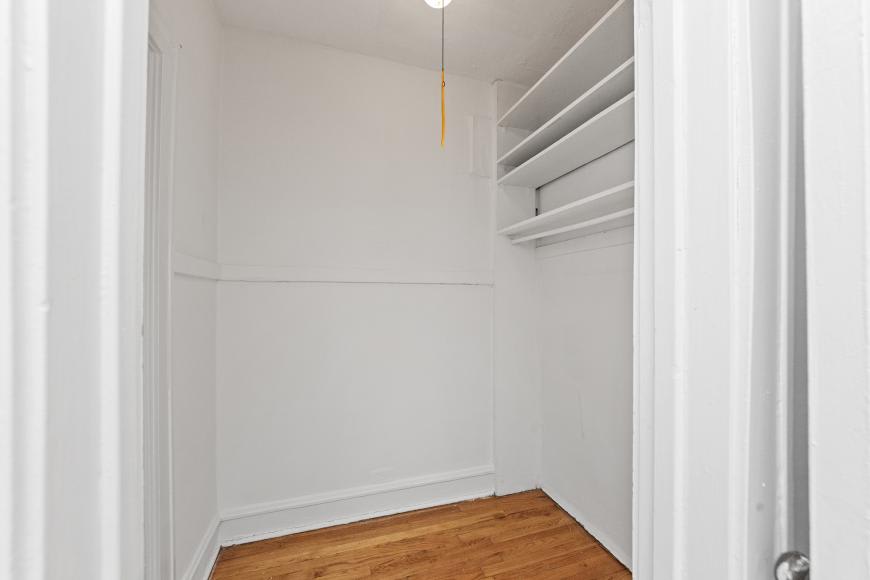 2849 W Berteau Ave – photo 4