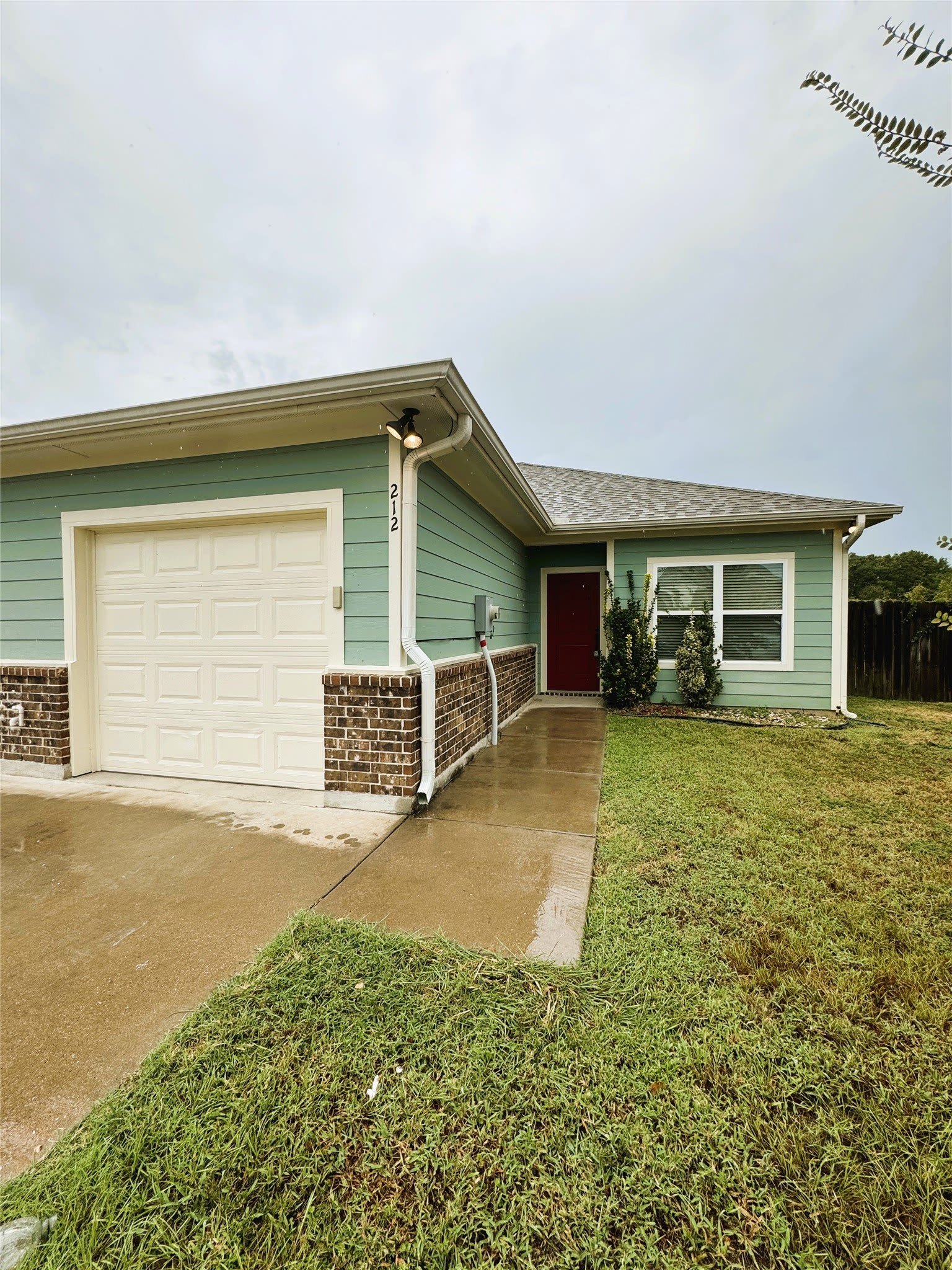 212 Lasso Circle – photo 1